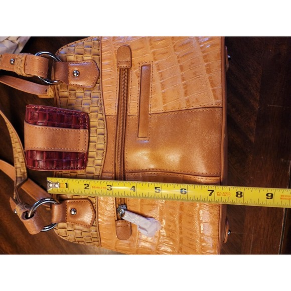 NWT Madi Claire Sand Wagner LEATHER CROCO Embossed SATCHEL BAG PURSE Heart Hand - Picture 7 of 9